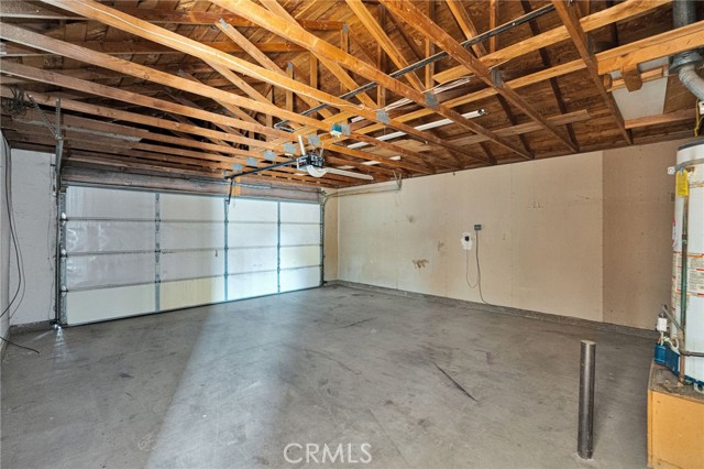 13106 Hollyberry, Victorville CA: https://media.crmls.org/medias/d4047da4-6a66-4085-91f5-e32a7addfd58.jpg