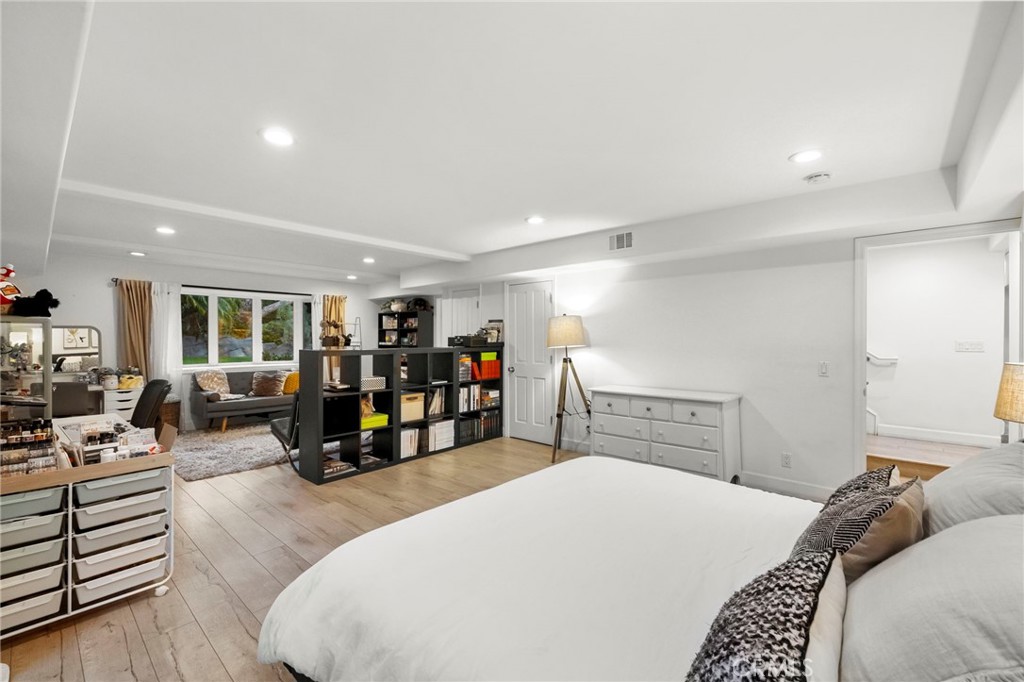 MLS #OC26167848 image #36