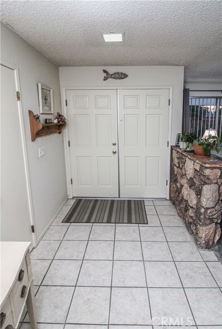 12629 11th Avenue, Victorville CA: https://media.crmls.org/medias/d40613b3-c6a9-4252-b8c9-15048ad35902.jpg