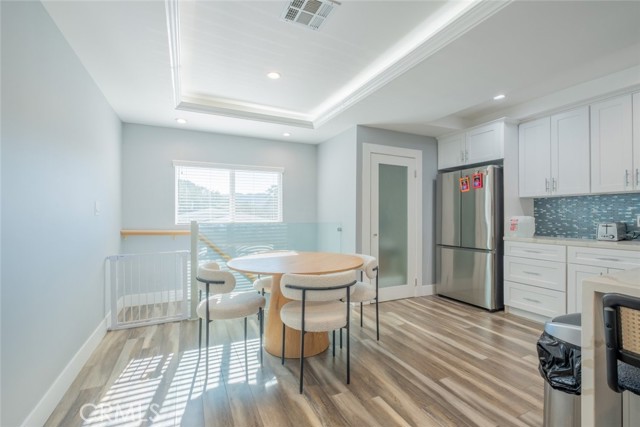 Detail Gallery Image 11 of 38 For 6436 Day St, Tujunga,  CA 91042 - 5 Beds | 4 Baths