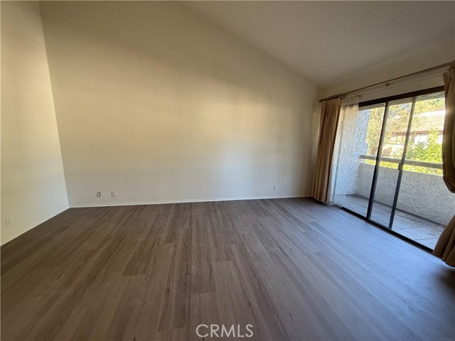 Detail Gallery Image 14 of 18 For 452 W Huntington Dr #E,  Arcadia,  CA 91007 - 3 Beds | 2/1 Baths