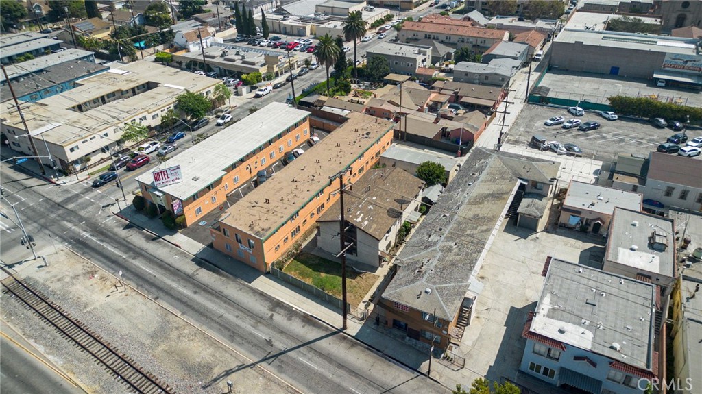 MLS #OC25222143 image #50