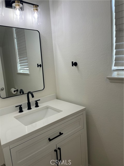 Detail Gallery Image 17 of 44 For 36621 Covington Cir, Murrieta,  CA 92563 - 4 Beds | 2/1 Baths