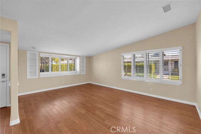 Detail Gallery Image 16 of 37 For 1660 Tam O'shanter Rd Mutual 14-5f,  Seal Beach,  CA 90740 - 2 Beds | 1/1 Baths