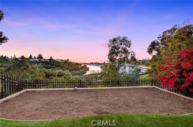 Detail Gallery Image 62 of 69 For 964 S Rim Crest, Anaheim,  CA 92807 - 2 Beds | 2/1 Baths