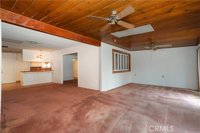 Detail Gallery Image 11 of 33 For 2416 Bladen, Bakersfield,  CA 93309 - 3 Beds | 2 Baths