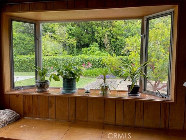 Large picture window for enjoying the back yard