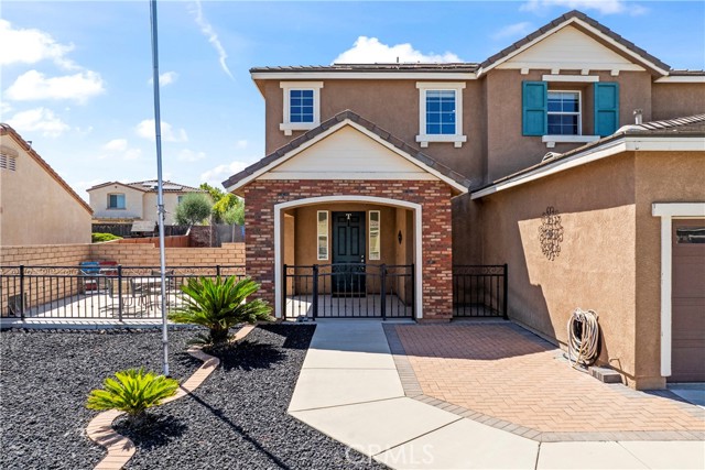 Detail Gallery Image 5 of 43 For 29149 Edgewood Dr, Lake Elsinore,  CA 92530 - 4 Beds | 3 Baths