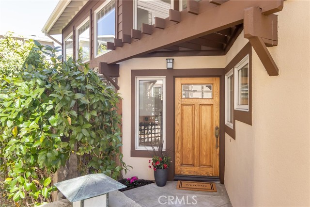 Detail Gallery Image 3 of 25 For 2887 Ashley Dr, Pasadena,  CA 91107 - 3 Beds | 2/1 Baths