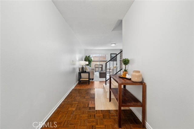 Detail Gallery Image 32 of 42 For 13534 Cordary Ave #14,  Hawthorne,  CA 90250 - 3 Beds | 3 Baths