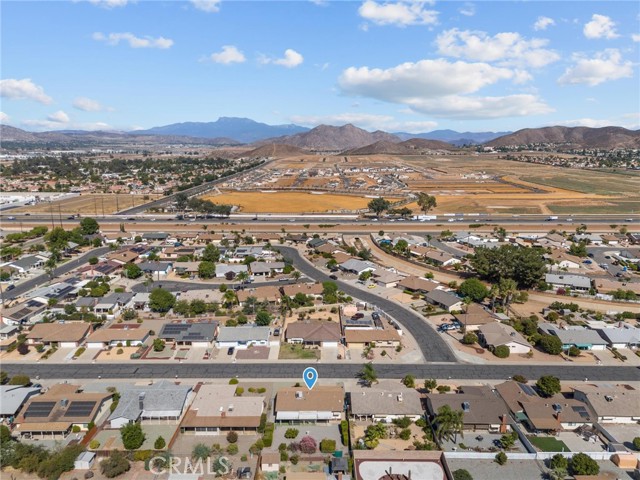 Detail Gallery Image 5 of 35 For 27107 Flagler St, Menifee,  CA 92586 - 2 Beds | 2 Baths