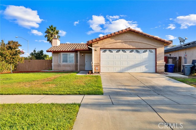Detail Gallery Image 1 of 1 For 15 E San Pedro St, Merced,  CA 95341 - 4 Beds | 2 Baths