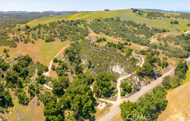 74650 Interlake Road, Bradley CA: https://media.crmls.org/medias/d4129364-9985-460b-b862-20c9e2dccc46.jpg