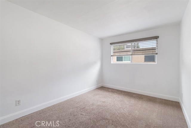 Detail Gallery Image 13 of 29 For 17041 17041 Roscoe Blvd. #4, Northridge,  CA 91325 - 2 Beds | 2 Baths