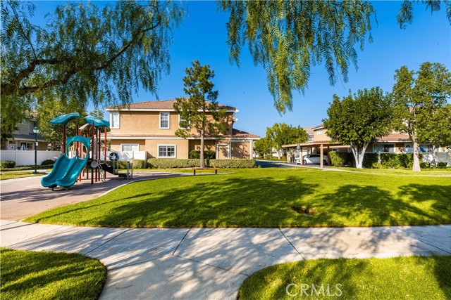 Detail Gallery Image 37 of 38 For 816 S Yellowstone Way, Anaheim Hills,  CA 92808 - 3 Beds | 2/1 Baths