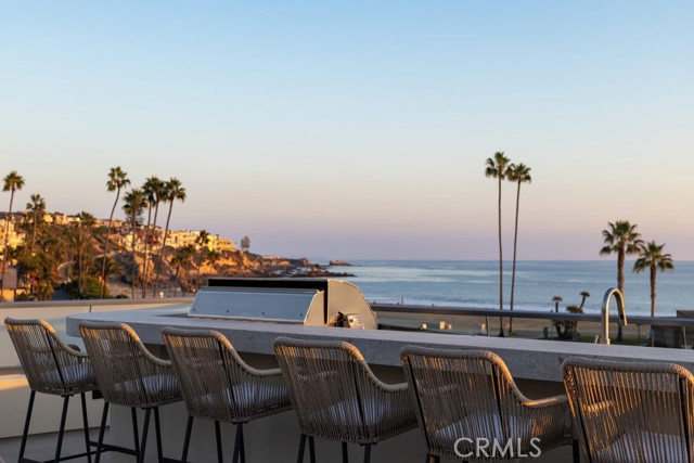 Detail Gallery Image 1 of 30 For 3000 Breakers Dr, Corona Del Mar,  CA 92625 - 3 Beds | 2/2 Baths