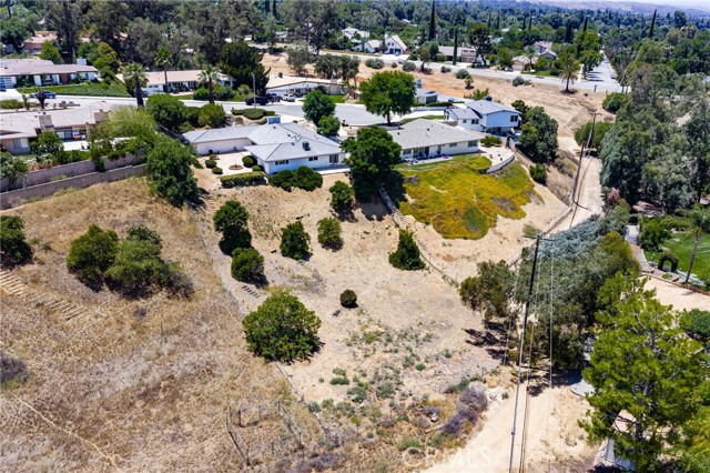 1517 Pamela Crest, Redlands CA: https://media.crmls.org/medias/d4147674-fdfa-42b8-84a4-d9ce747c8c46.jpg