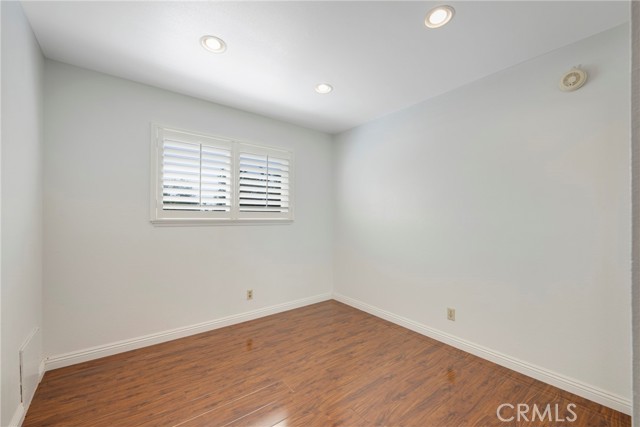 Image 39 of 60 For 673 Cliffwood