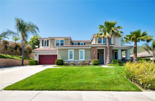 Detail Gallery Image 1 of 37 For 15140 Willow Wood Ln, Fontana,  CA 92336 - 5 Beds | 4/1 Baths