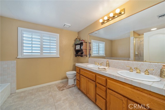 Image 43 of 75 For 5495 Morgan Street