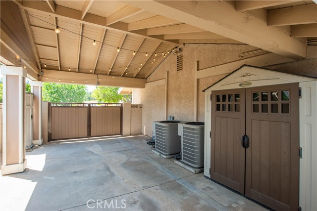 Detail Gallery Image 43 of 54 For 16426 Knollwood Dr, Granada Hills,  CA 91344 - 5 Beds | 4 Baths