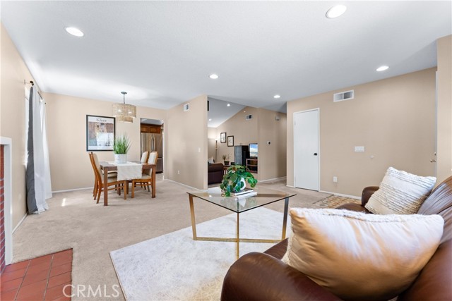 Image 7 of 26 For 17300 Azalea Court