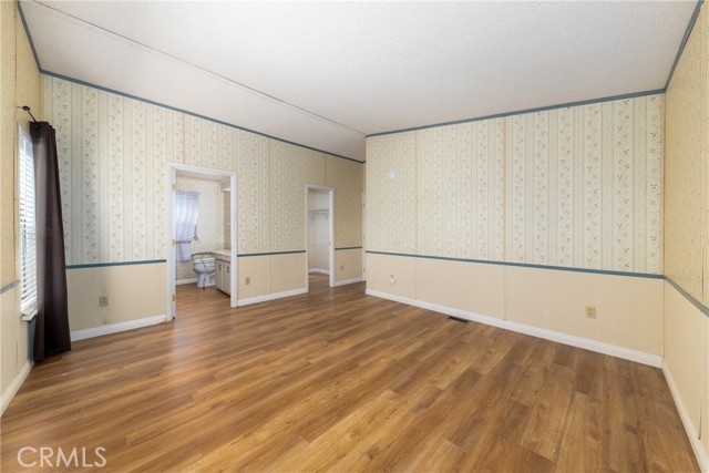 Detail Gallery Image 12 of 19 For 2598 Ayala Dr #79,  Rialto,  CA 92377 - 2 Beds | 2 Baths