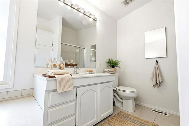 Detail Gallery Image 20 of 21 For 930 S. Santa Victoria, Hemet,  CA 92543 - 3 Beds | 2 Baths