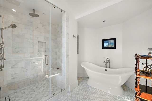 23012 Bering Sea Drive, Dana Point CA: https://media.crmls.org/medias/d417419f-d38b-4345-96d7-d320d4a6b150.jpg