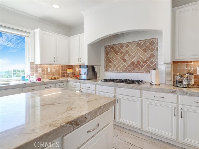 24049 Skyline, Mission Viejo CA: https://media.crmls.org/medias/d418168f-32ce-4fb3-80f5-b51931a79178.jpg