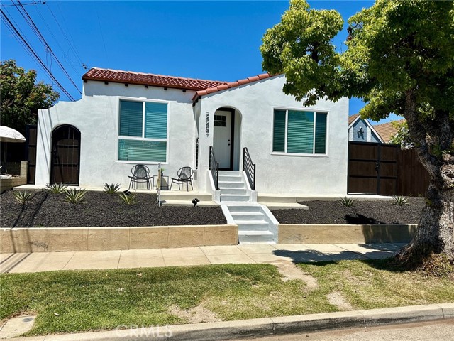 Detail Gallery Image 1 of 12 For 2209 W Glendon Way, Alhambra,  CA 91803 - 2 Beds | 1 Baths