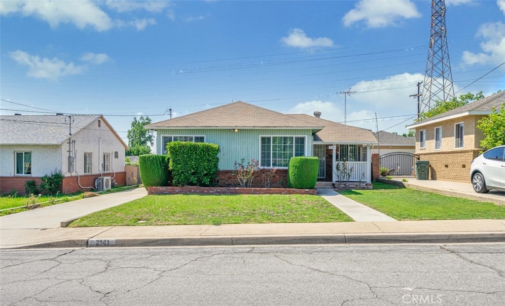 Welcome to 2141 Findlay Ave., a charming residence nestled in Monterey Park. This 3-bedroom, 1-bath home offers a blank canvas for your personal touch. The spacious living room welcomes you with a warm ambiance, ideal for creating cherished memories. The well-designed kitchen provides ample space for culinary endeavors. The third bedroom boasts versatility, serving as a second living area or a potential master bedroom. A dedicated laundry area adds convenience. Outside, a sweeping driveway accommodates multiple vehicles and RVs, enhancing the property's value. Situated in the heart of Monterey Park, you'll have easy access to shopping, dining, and markets. Proximity to major freeways (10, 60) and public transportation simplifies commutes. Don't miss out on this gem - schedule an appointment today!