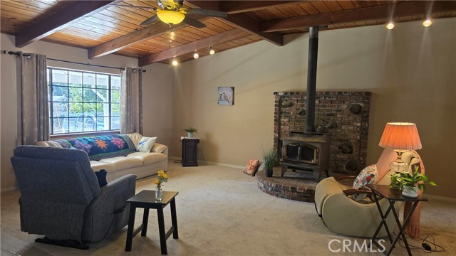 Detail Gallery Image 5 of 46 For 6065 Abraham Ct, Magalia,  CA 95954 - 2 Beds | 2 Baths