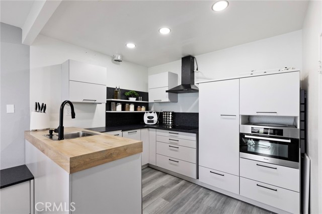 Detail Gallery Image 8 of 25 For 2215 E Avalon, Santa Ana,  CA 92705 - 3 Beds | 2 Baths