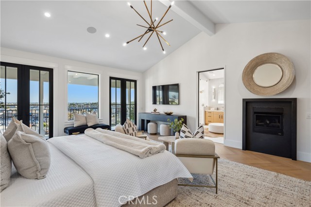 Detail Gallery Image 39 of 69 For 2915 Cliff Dr, Newport Beach,  CA 92663 - 4 Beds | 4/1 Baths