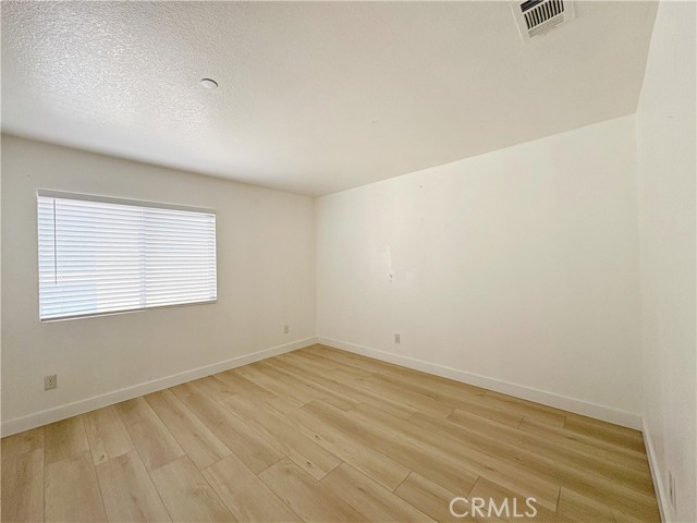 Detail Gallery Image 33 of 38 For 16370 Oldenburg Dr, Chino Hills,  CA 91709 - 5 Beds | 3 Baths