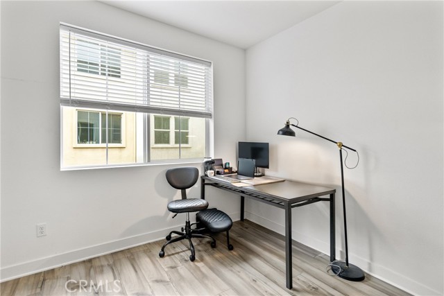 Detail Gallery Image 18 of 29 For 2560 Valentina Way #2,  Commerce,  CA 90040 - 3 Beds | 3 Baths