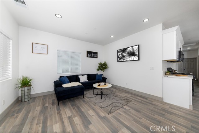 7972 Cortez Street, Highland CA: https://media.crmls.org/medias/d41bcc50-3f88-45ec-8672-d50e913a1434.jpg