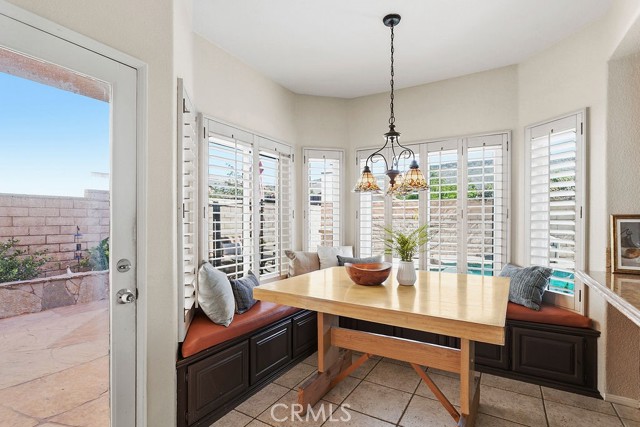 Detail Gallery Image 8 of 40 For 22720 Springmist Dr, Moreno Valley,  CA 92557 - 4 Beds | 2/1 Baths