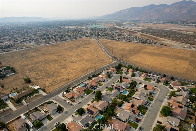 Detail Gallery Image 35 of 37 For 812 Pike Dr, Hemet,  CA 92544 - 3 Beds | 2 Baths