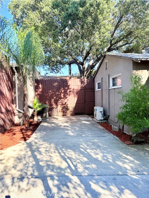 Detail Gallery Image 29 of 31 For 1542 E Woodbury Rd, Pasadena,  CA 91104 - 1 Beds | 1 Baths