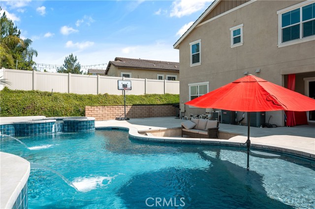 32744 Presidio Hills Lane, Winchester CA: https://media.crmls.org/medias/d41de451-9a82-4dbd-8392-b9cca2da1550.jpg