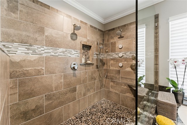 Detail Gallery Image 32 of 61 For 1805 Canyon Rd, Redlands,  CA 92373 - 4 Beds | 2/1 Baths