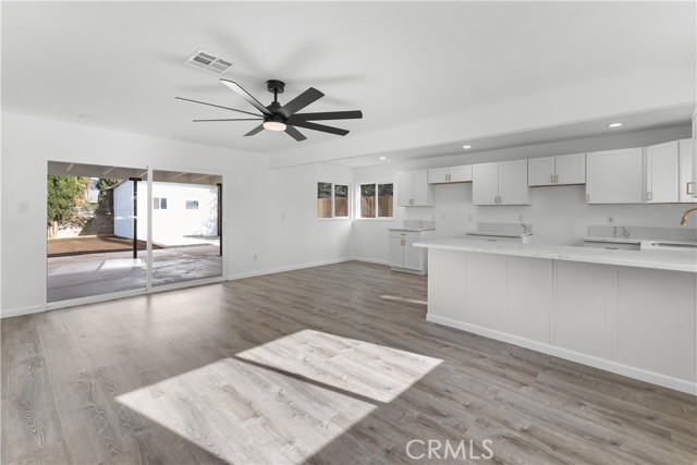 4925 N Stoddard, San Bernardino CA: https://media.crmls.org/medias/d41e1d3b-3924-4761-8b5e-0b2bd4bd8101.jpg