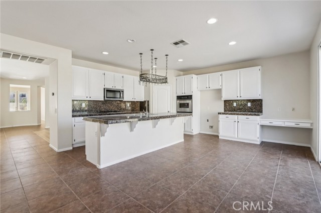 32684 Salvia Circle, Winchester CA: https://media.crmls.org/medias/d41f5b5c-d73d-4a27-ac1d-8bd5f293055a.jpg