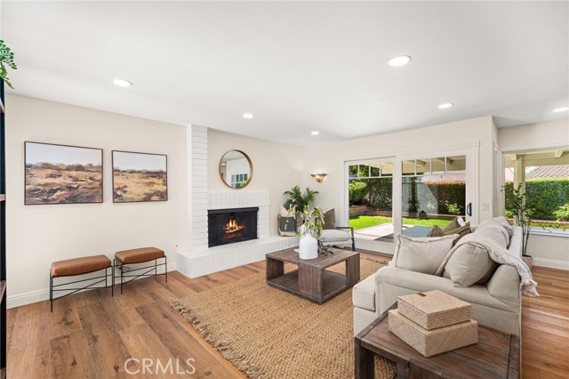 719 S Goldfinch Way, Anaheim Hills CA: https://media.crmls.org/medias/d41f6184-3622-416b-b421-dcf6fbf8a8c0.jpg