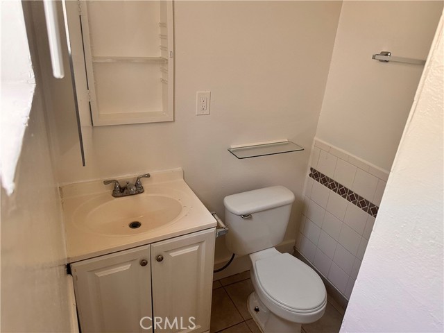 Detail Gallery Image 16 of 36 For 2696 Fair Oaks Ave, Altadena,  CA 91001 - – Beds | – Baths