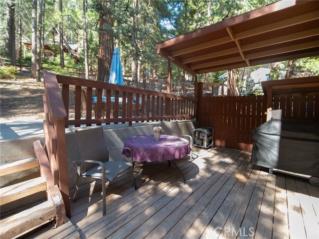 Detail Gallery Image 32 of 40 For 862 Strawberry Peak Rd, Twin Peaks,  CA 92391 - 2 Beds | 1/1 Baths