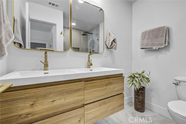 23881 Gates Street, Lake Forest CA: https://media.crmls.org/medias/d420556a-d958-4271-8f90-4b48d67ff72d.jpg