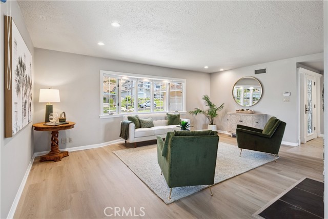3316 Narino Drive, Rancho Palos Verdes CA: https://media.crmls.org/medias/d420f0c8-1db1-4ee6-9d05-818324e50615.jpg